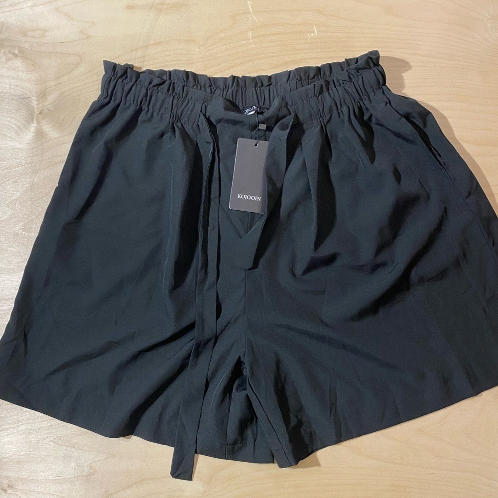 Kojooin Shorts Size XL (IO)